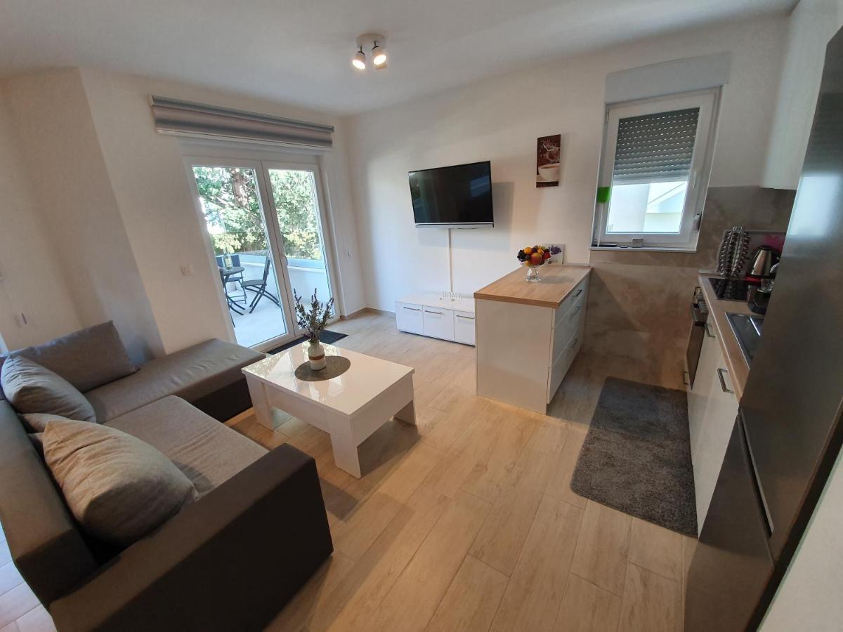 Appartamento Apartman Lea Makarska Esterno foto